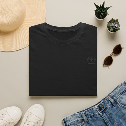Minimalist Tiny Logo T-Shirt — Neutral Casual Tee with Small Chest Emblem
